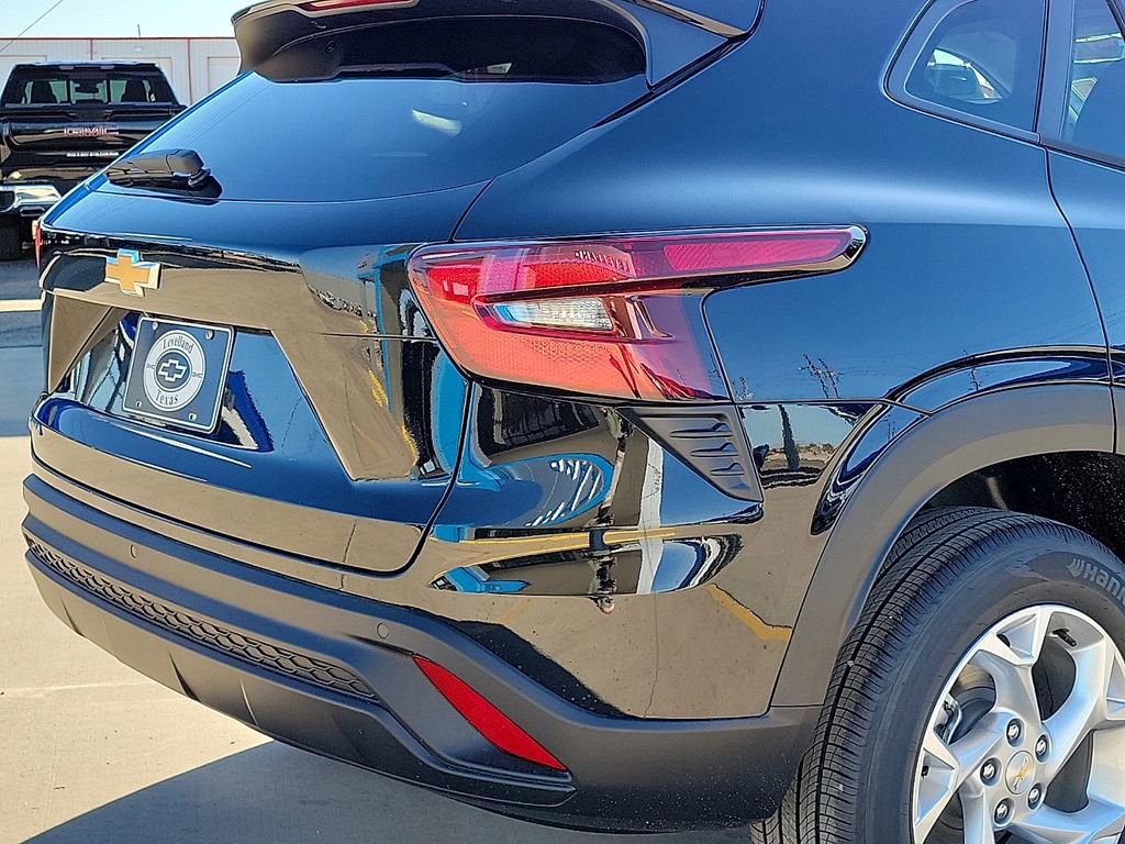 2026 Chevrolet Trax LS - Photo 11