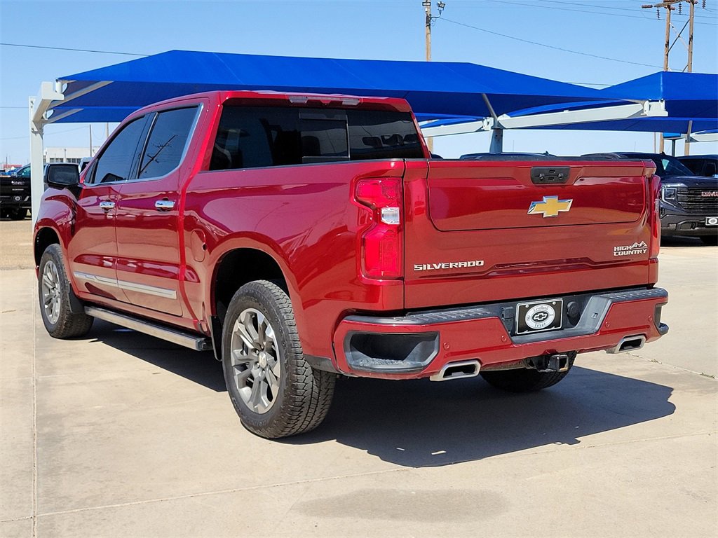 2023 Chevrolet Silverado 1500 High Country photo 3
