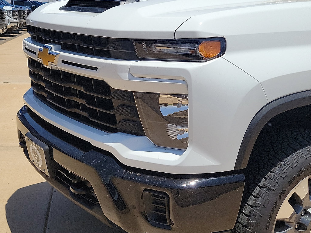 2026 Chevrolet Silverado 2500 HD Custom - Photo 13