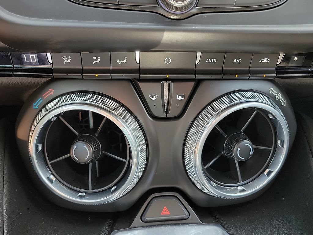 2023 Chevrolet Camaro 1LT - Photo 23