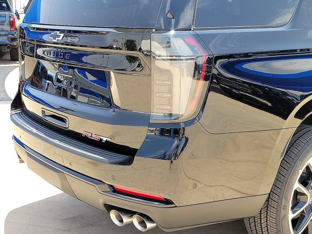 2026 Chevrolet Tahoe RST - Photo 14