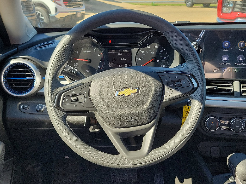 2026 Chevrolet Trax LS - Photo 18