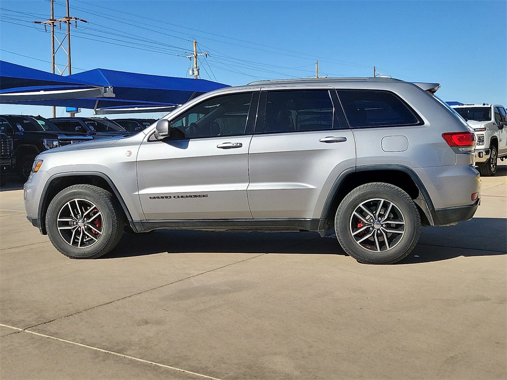 Used 2017 Jeep Grand Cherokee Trailhawk with VIN 1C4RJFLG7HC627921 for sale in Levelland, TX