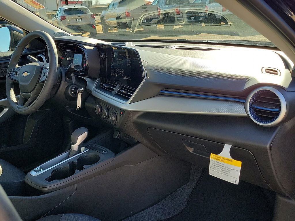 2026 Chevrolet Trax LS - Photo 21