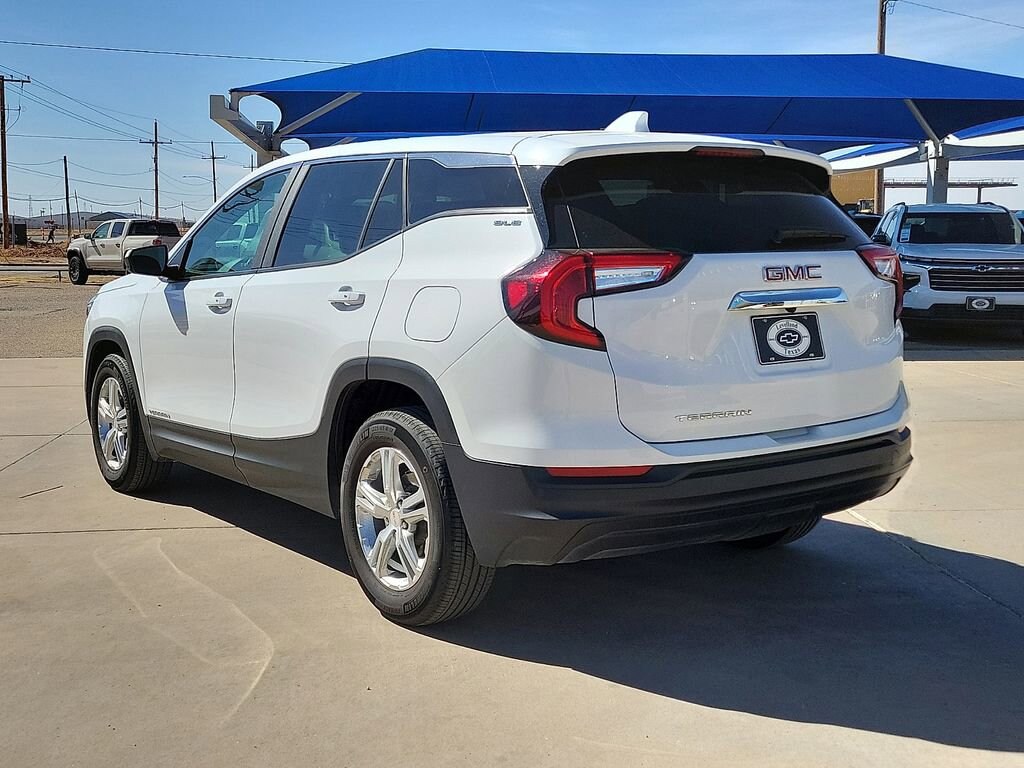 Used 2024 GMC Terrain SLE SUV
