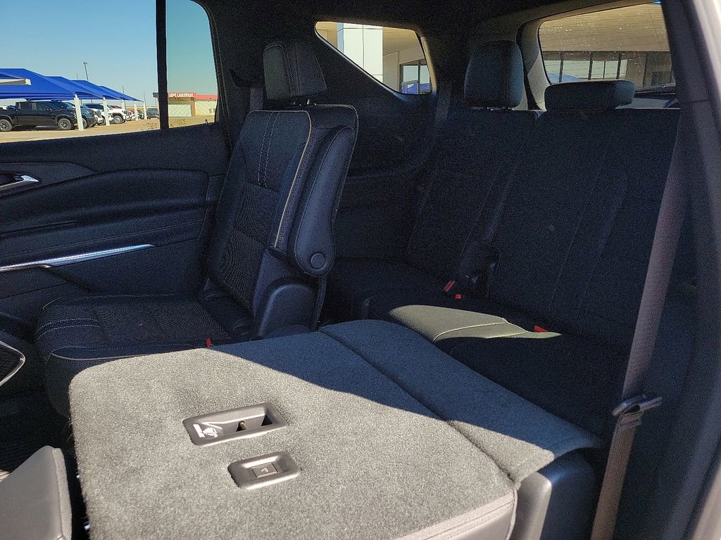 2026 Chevrolet Traverse High Country - Photo 8