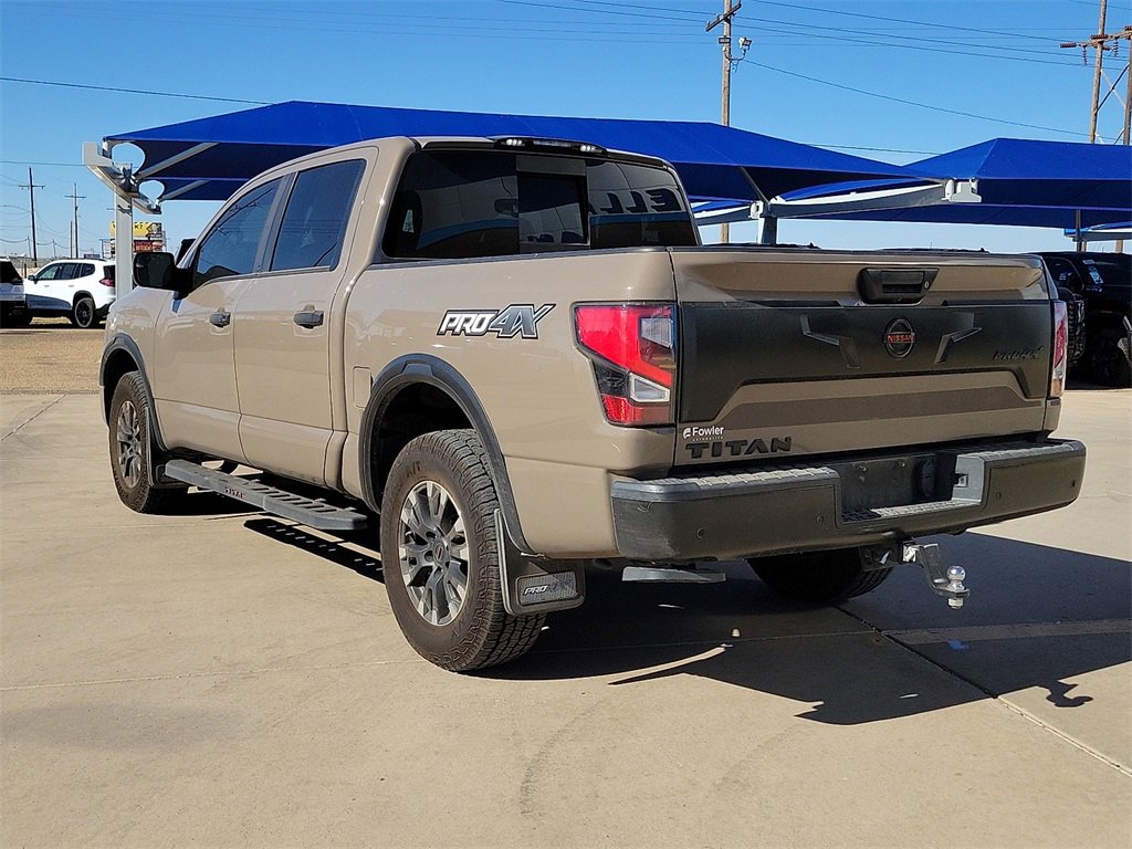 2021 Nissan Titan PRO-4X photo 2