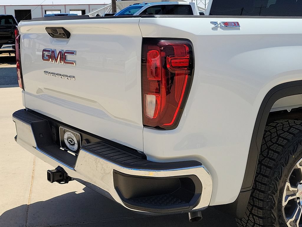 2026 GMC Sierra 1500 Pro - Photo 14