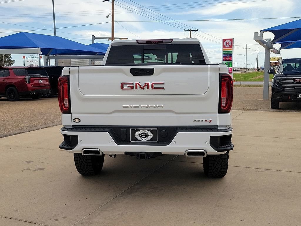 2026 GMC Sierra 1500 AT4 - Photo 4