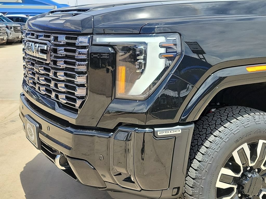 2026 GMC Sierra 2500HD Denali Ultimate - Photo 13