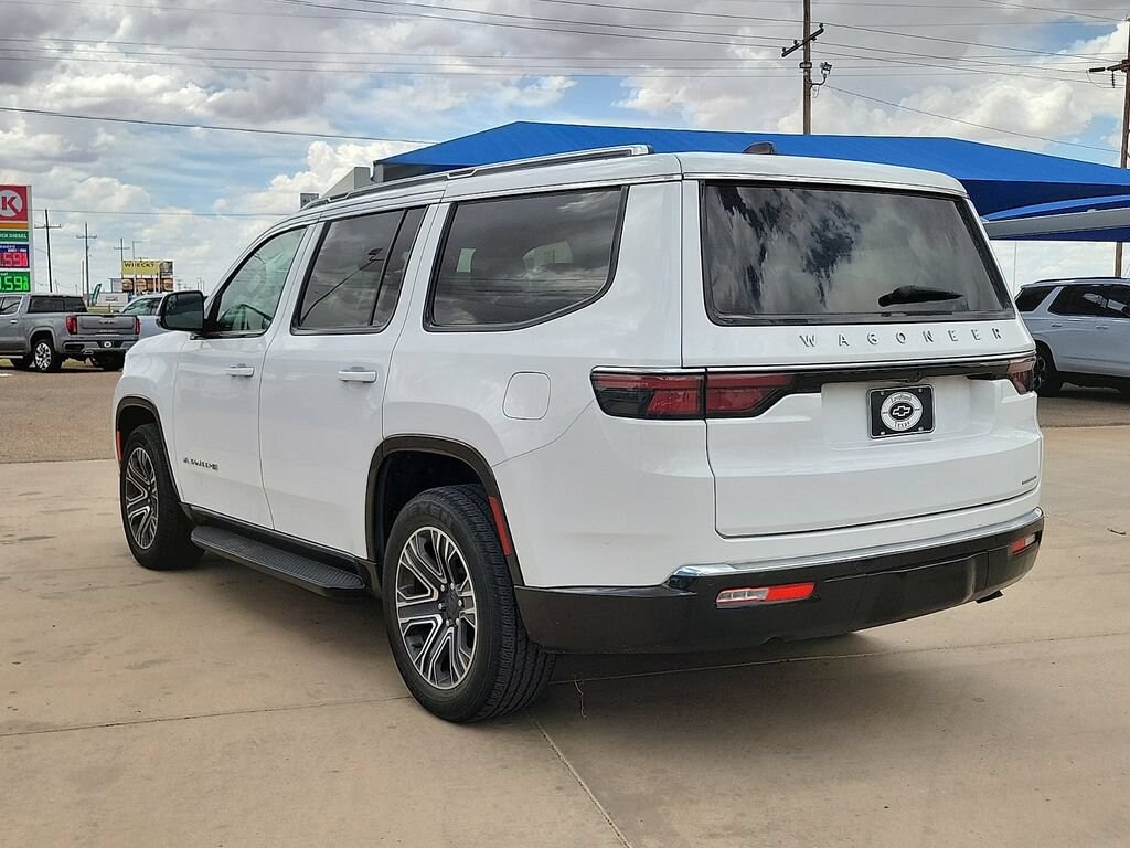 Used 2024 Jeep Wagoneer Series II