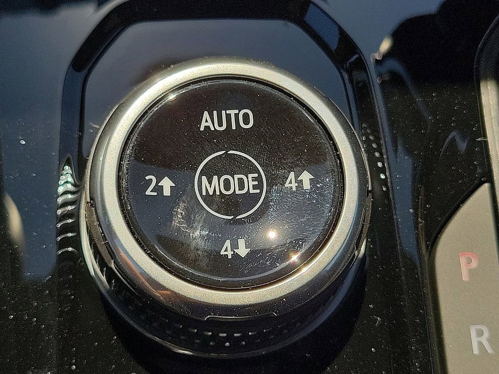 2026 GMC Canyon AT4 - Photo 24