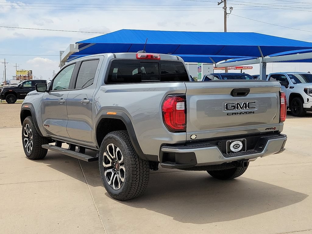 New 2026 GMC Canyon AT4 Truck