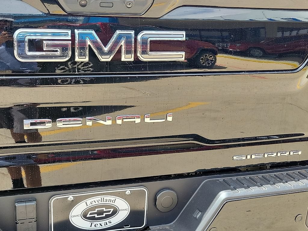 2026 GMC Sierra 2500HD Denali Ultimate - Photo 16