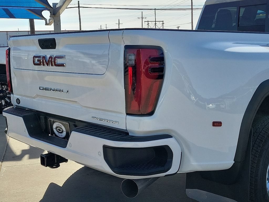 2026 GMC Sierra 3500HD Denali - Photo 14