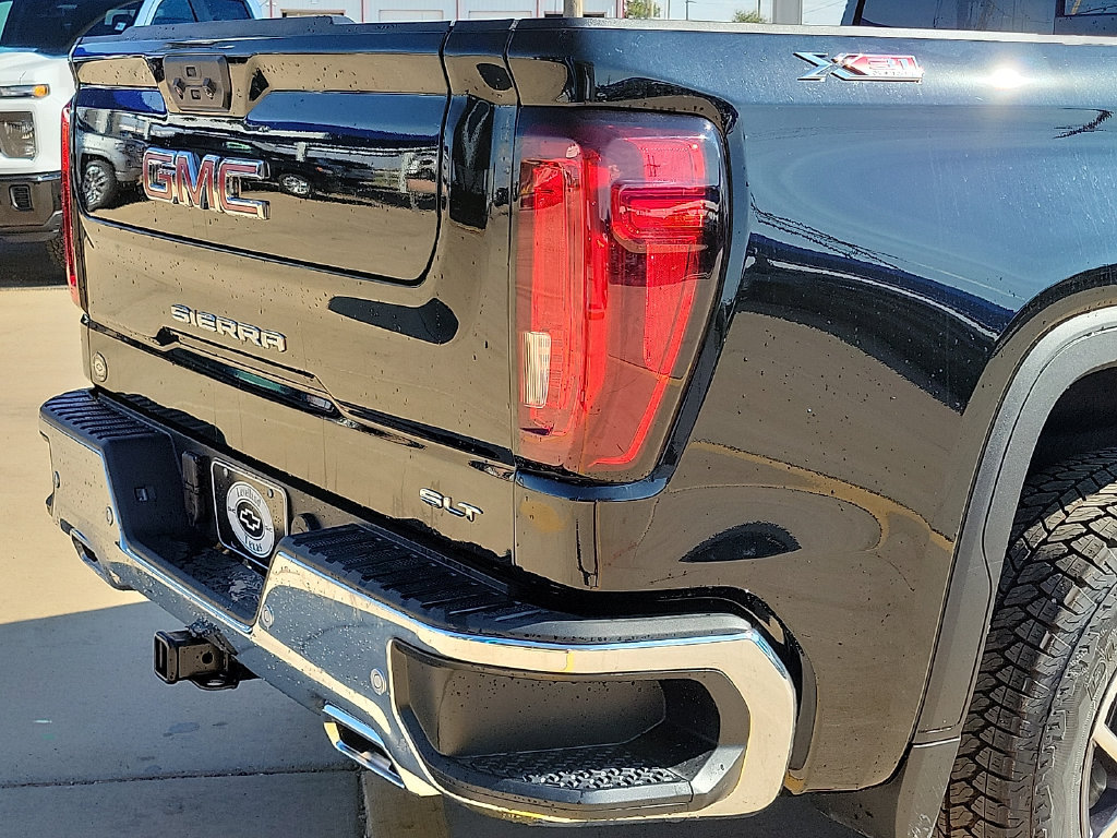 2026 GMC Sierra 1500 SLT - Photo 14