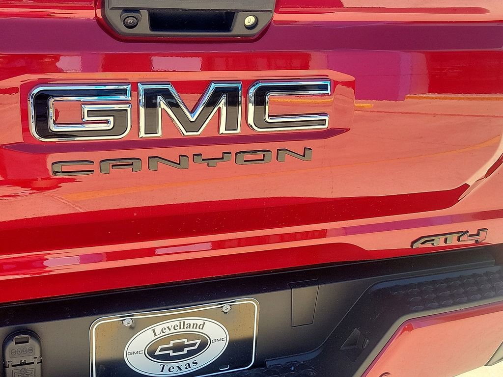 2026 GMC Canyon AT4 - Photo 13