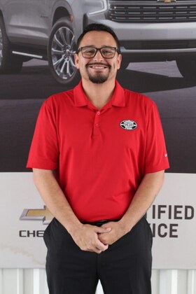 Staff member Daniel Rubio from ID_4d1984