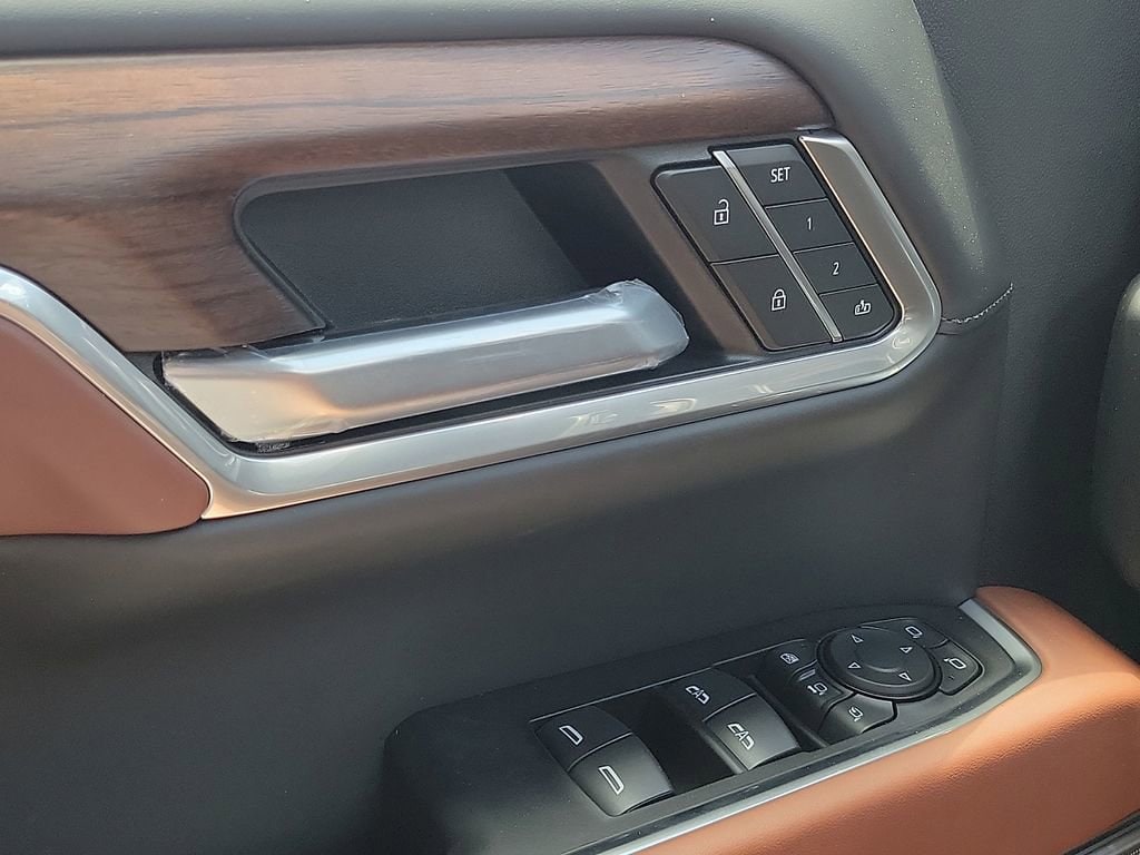 2026 GMC Sierra 2500HD Denali Ultimate - Photo 23