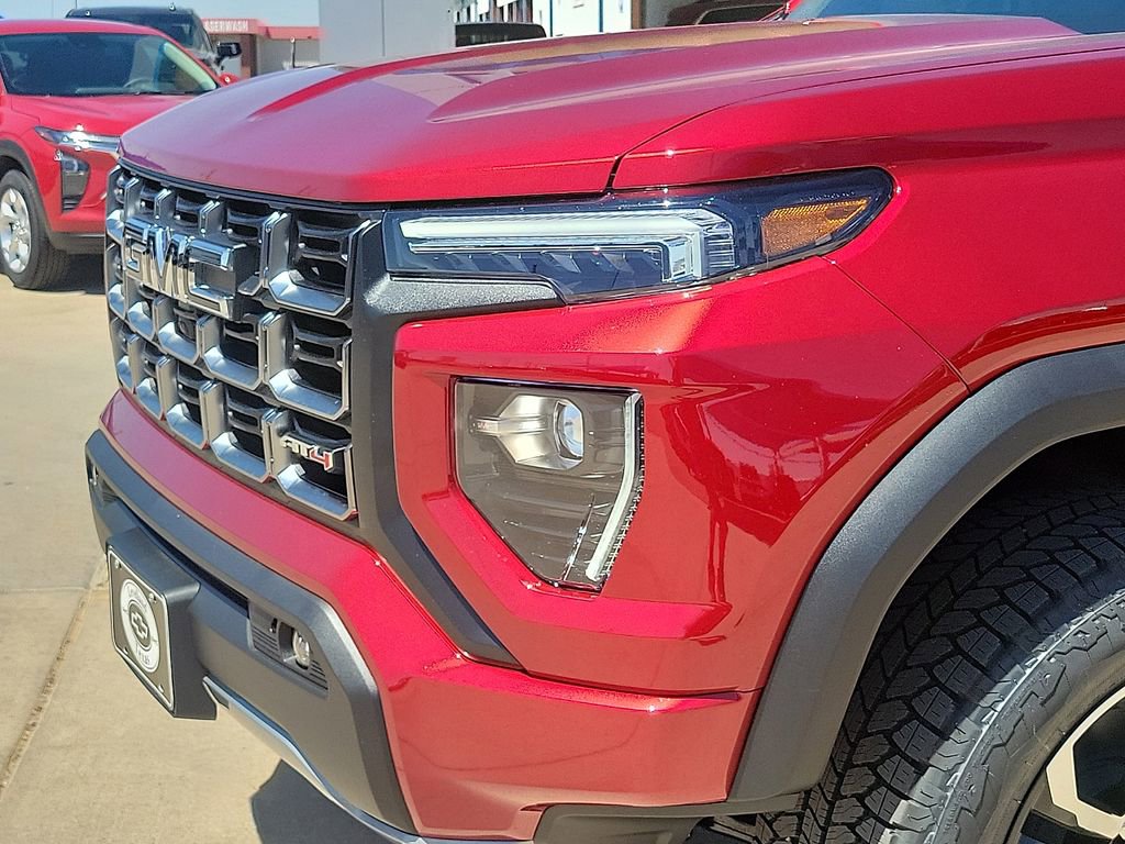 2026 GMC Canyon AT4 - Photo 10