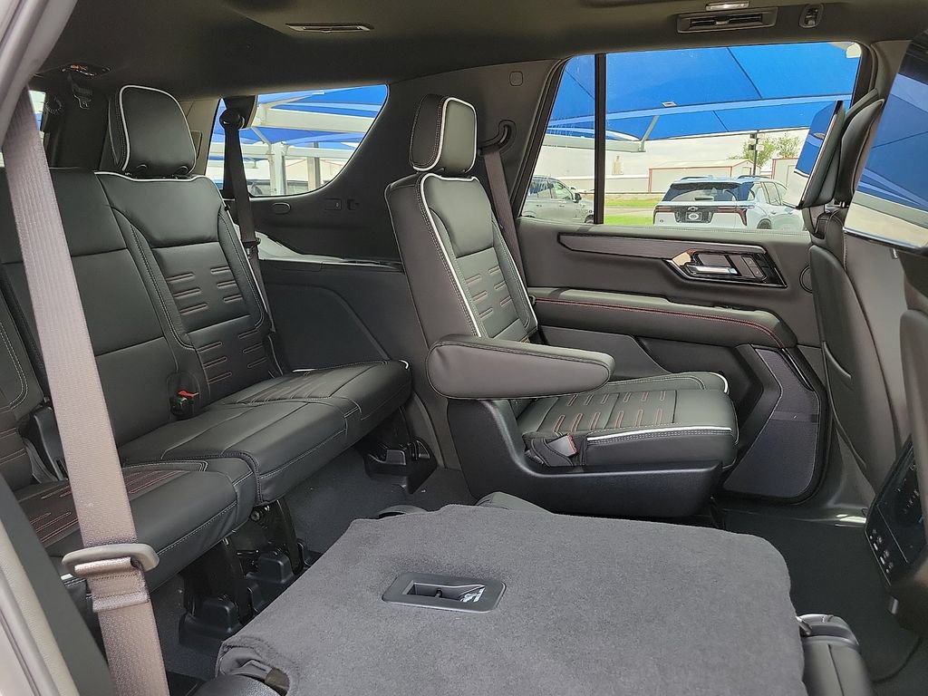 2026 GMC Yukon AT4 Ultimate - Photo 26