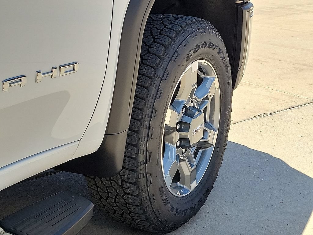 2026 GMC Sierra 2500HD SLT - Photo 15