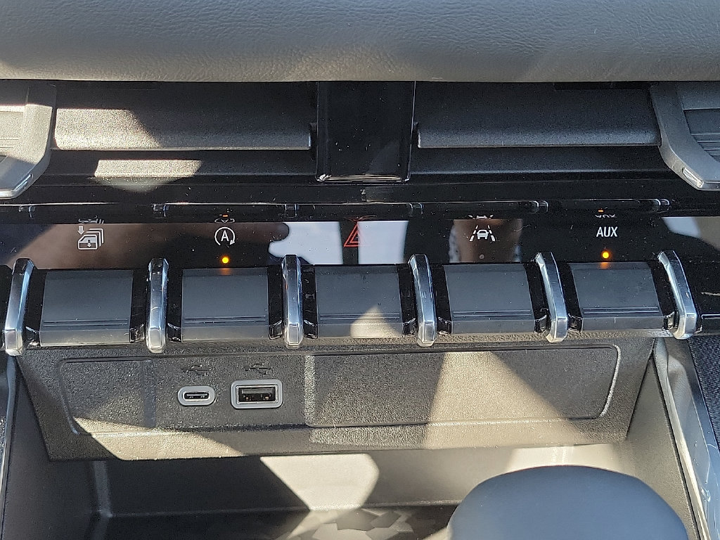 2026 GMC Canyon Elevation - Photo 18
