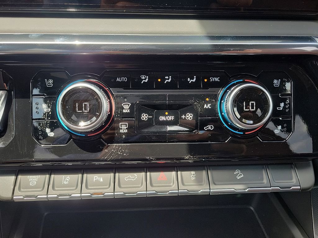 2026 GMC Sierra 2500HD Denali Ultimate - Photo 18