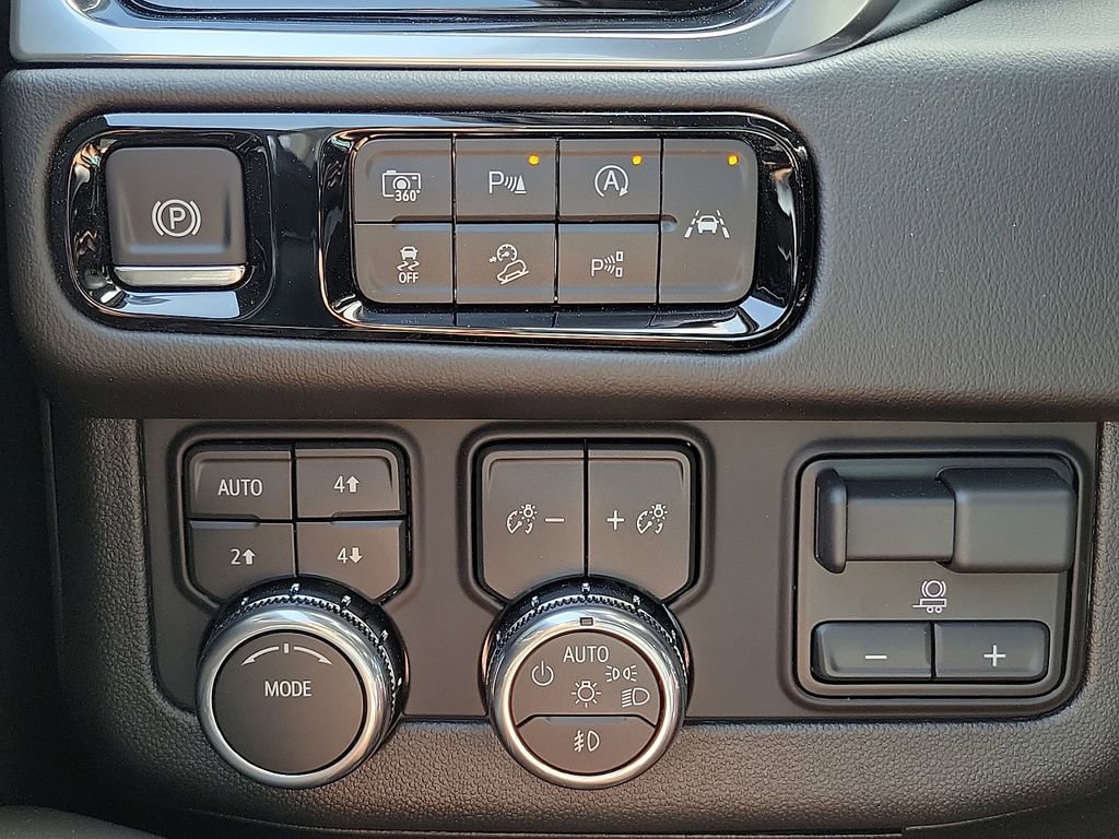 2026 GMC Yukon Elevation - Photo 24