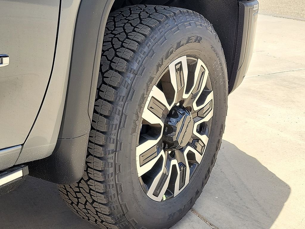 2026 GMC Sierra 2500HD Denali Ultimate - Photo 12