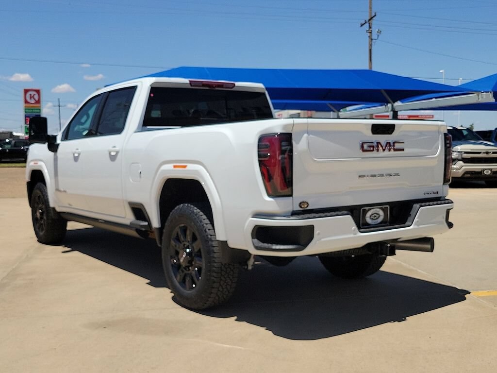 New 2026 GMC Sierra 2500 HD AT4 Truck