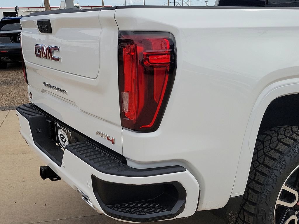 2026 GMC Sierra 1500 AT4 - Photo 11