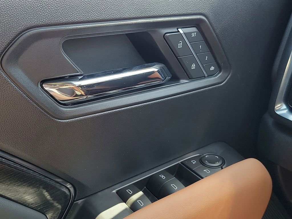 2026 GMC Canyon AT4 - Photo 23