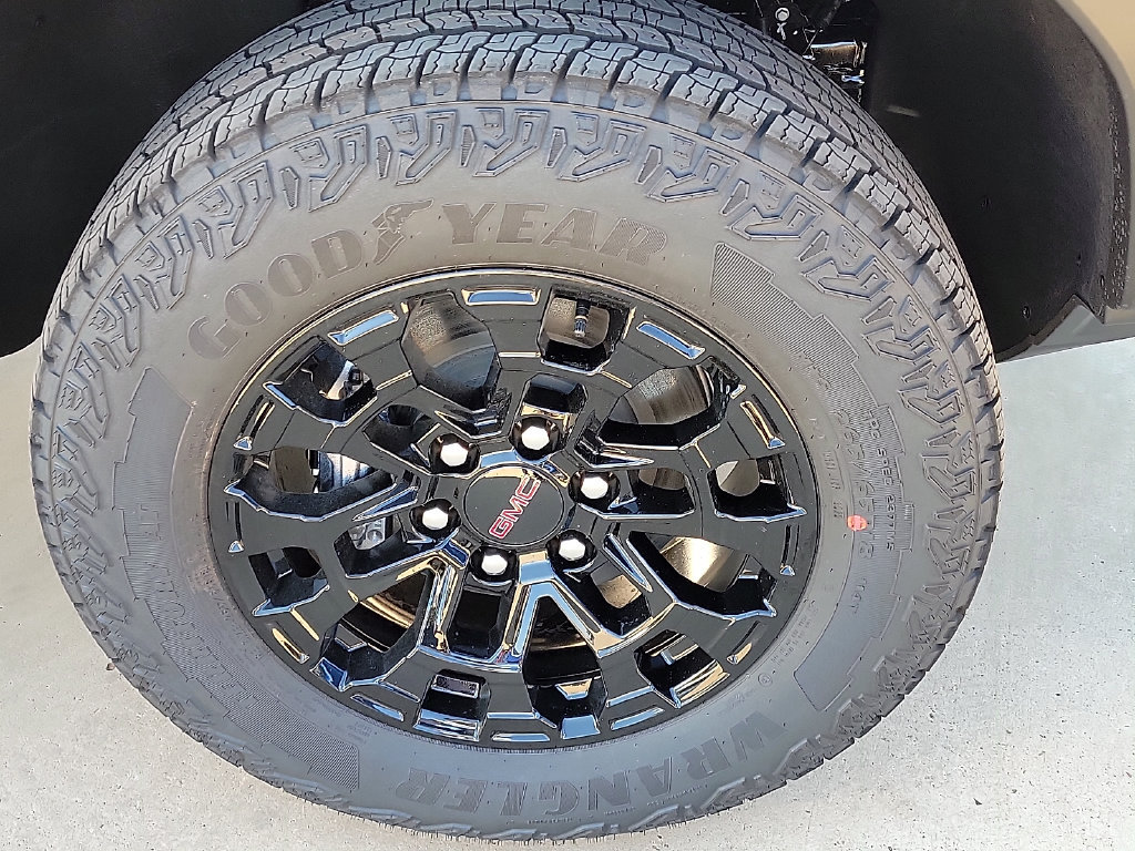 2026 GMC Canyon Elevation - Photo 9