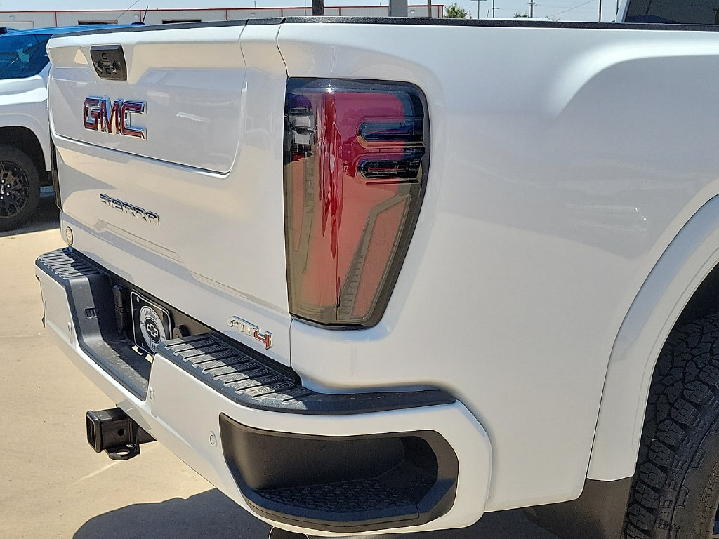 2026 GMC Sierra 2500HD AT4 - Photo 14