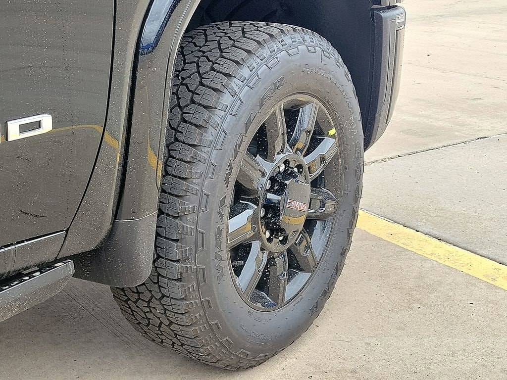 2026 GMC Sierra 2500HD AT4 - Photo 12