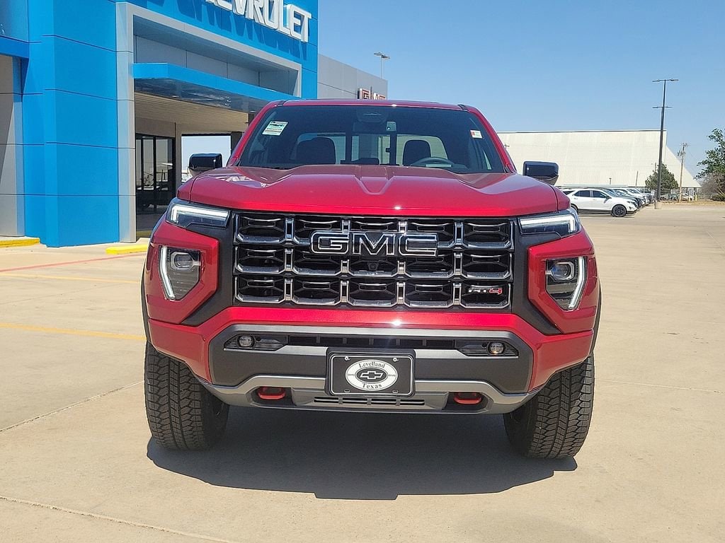 2026 GMC Canyon AT4 - Photo 8