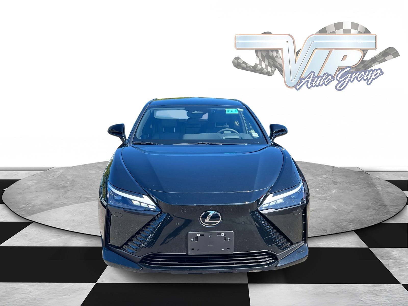 2024 Lexus RZ 450e Premium photo 2