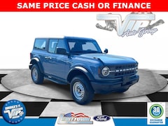 2025 Ford Bronco Base  4x4