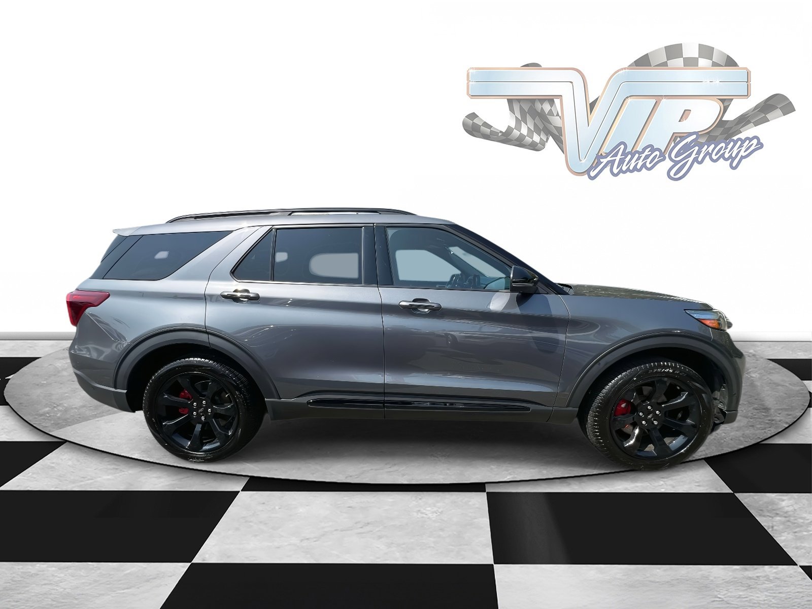 2022 Ford Explorer ST photo 3
