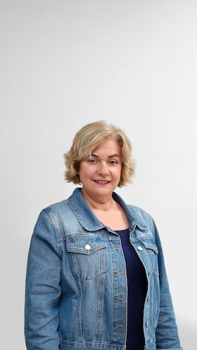 Staff member Reneé Fiorello from 34844f1ef3aa