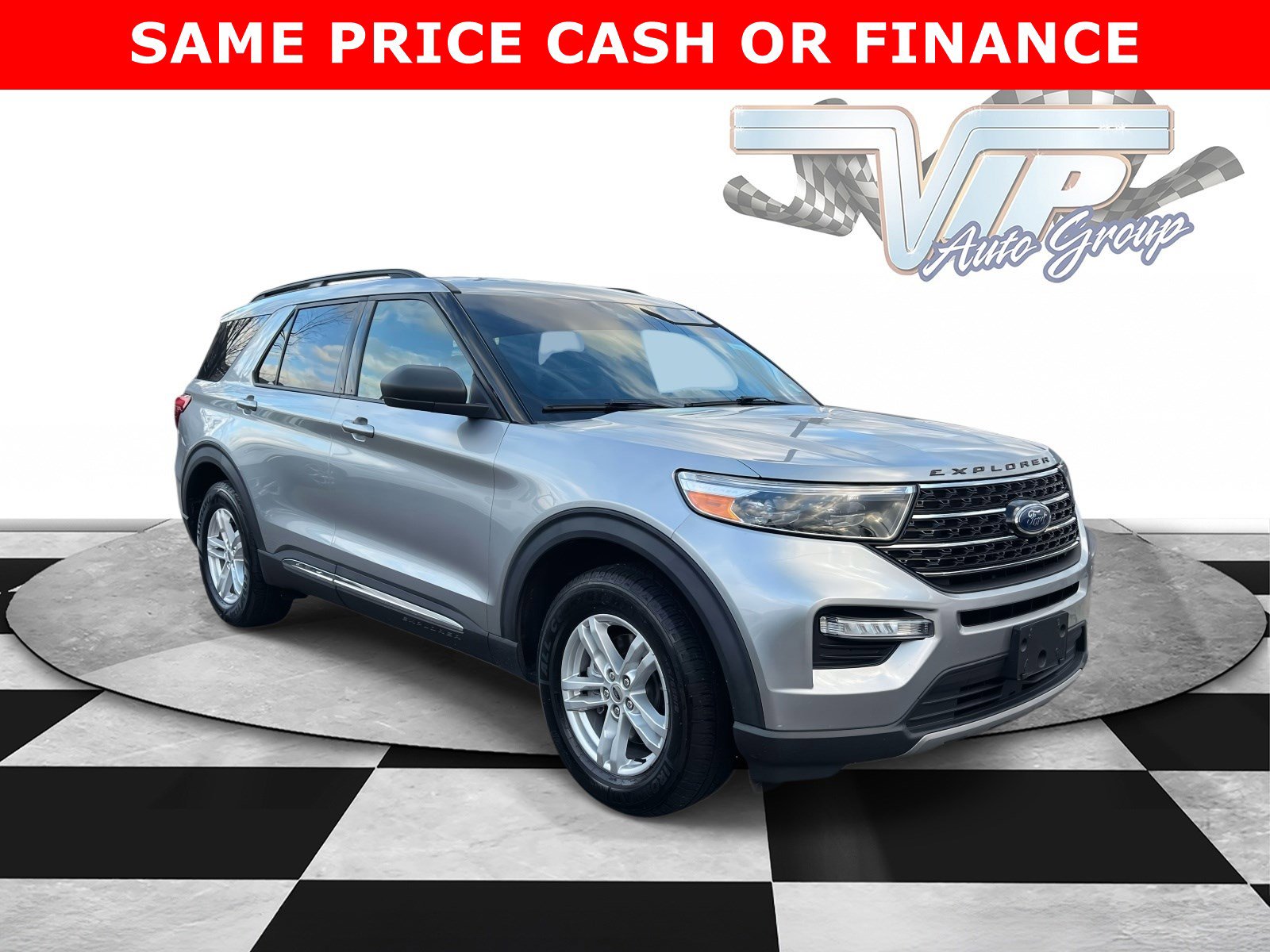 2020 Ford Explorer XLT's photo