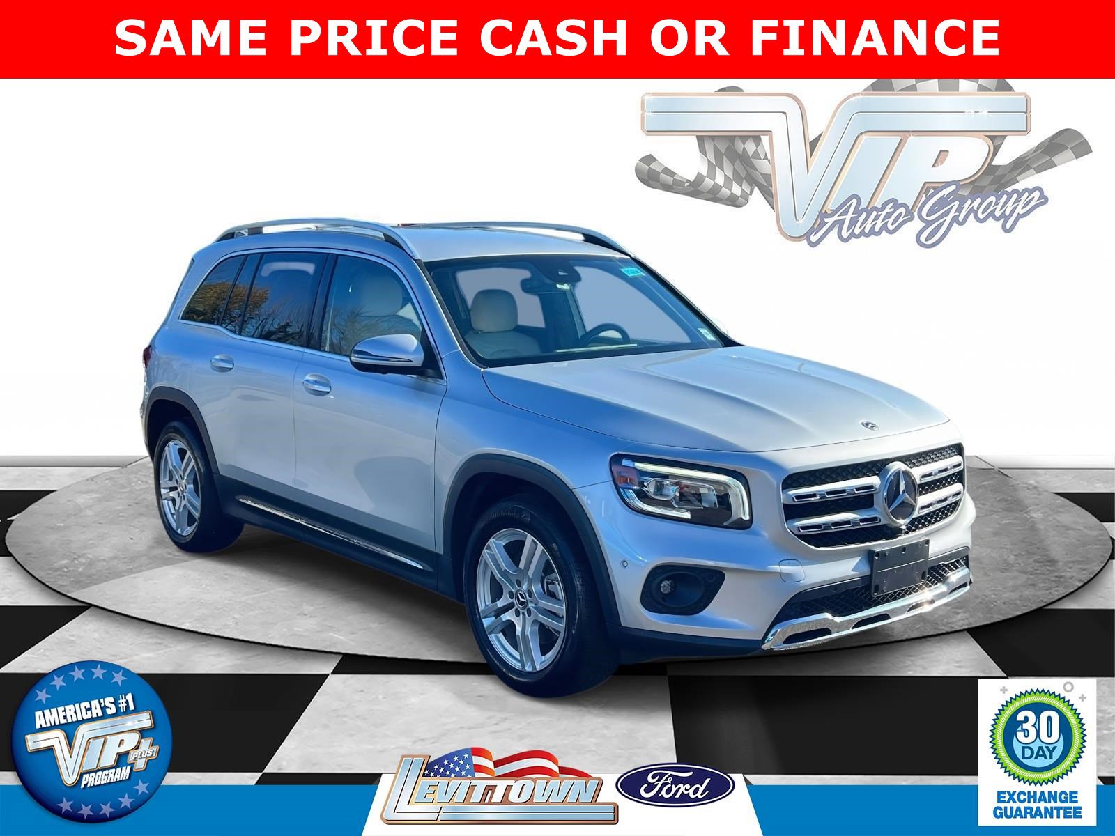 2022 Mercedes-Benz GLB Base's photo