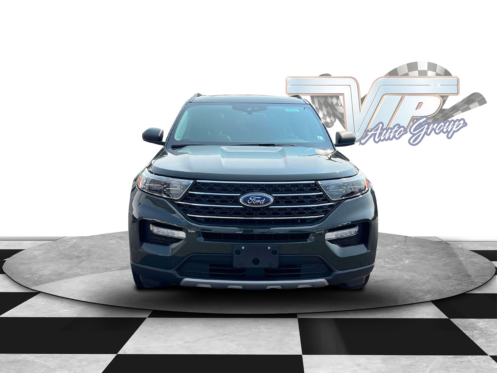 Used 2022 Ford Explorer XLT with VIN 1FMSK8DH1NGB27318 for sale in Levittown, NY