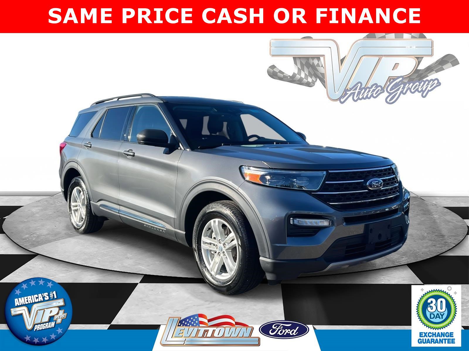 2022 Ford Explorer XLT's photo