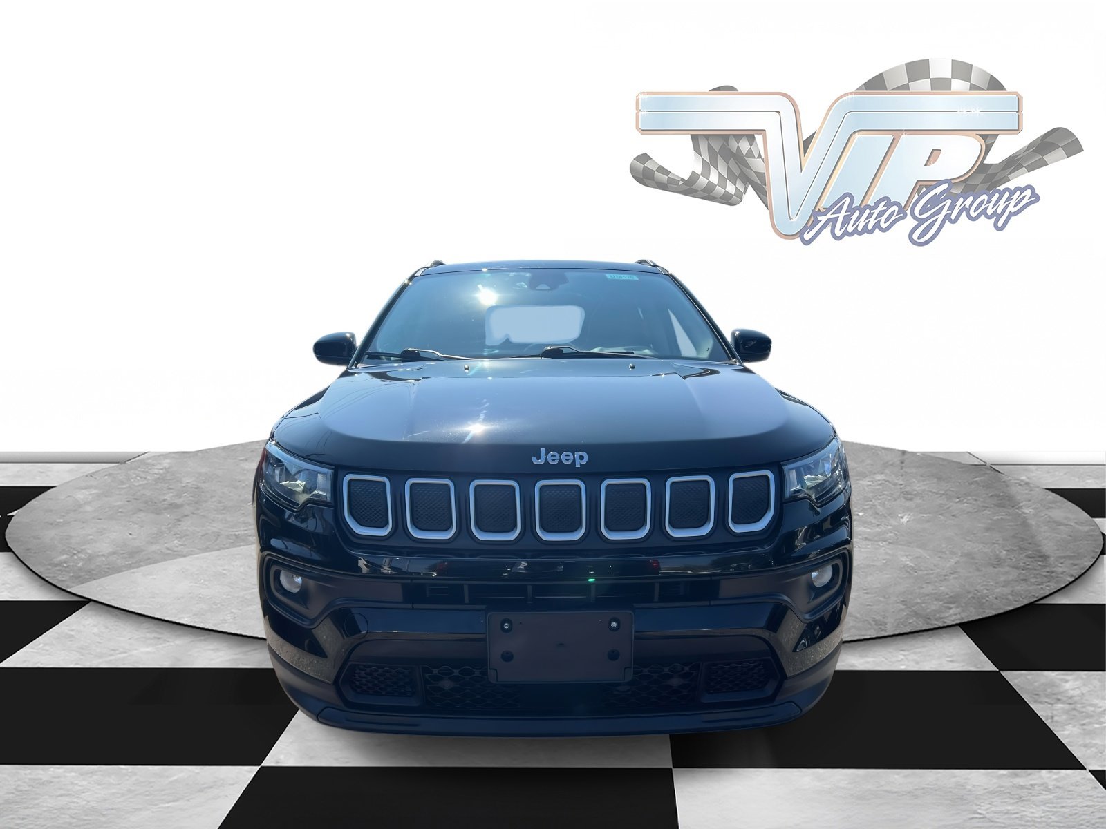 2022 Jeep Compass Latitude photo 2