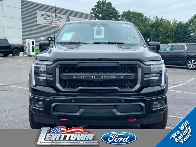 2025 Ford F-150 Lariat photo 2