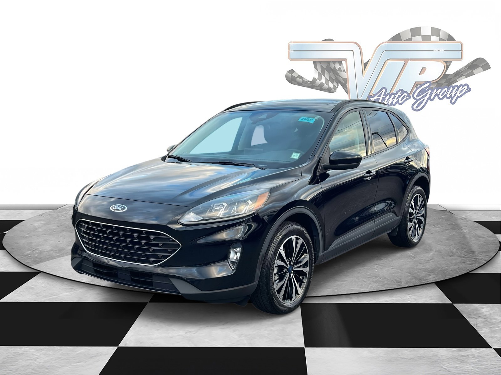 2022 Ford Escape SEL photo 3