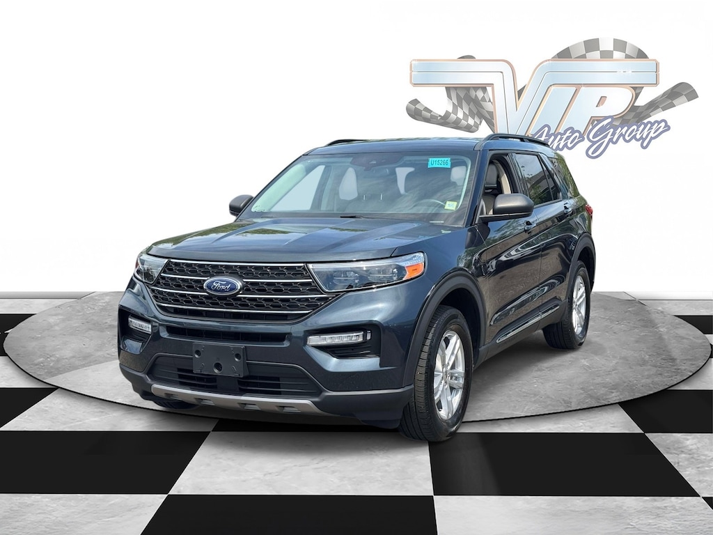 Used 2023 Ford Explorer XLT XLT 4WD