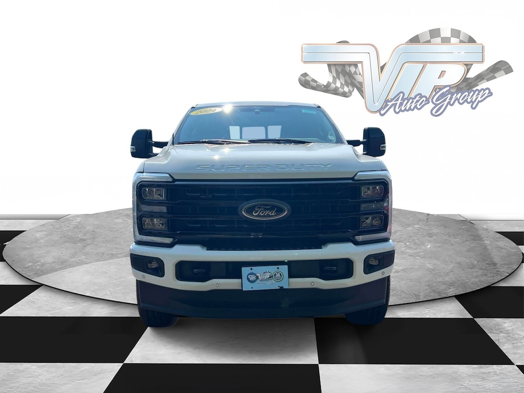 Used 2024 Ford Super Duty F-250 SRW LARIAT